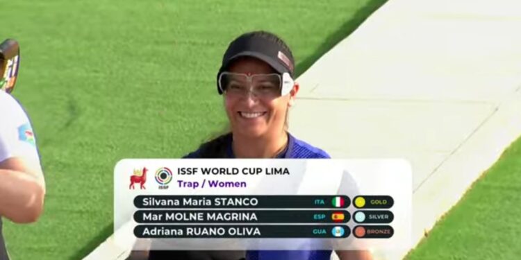 Adriana Ruano bronce Copa del Mundo Tiro Lima 2025