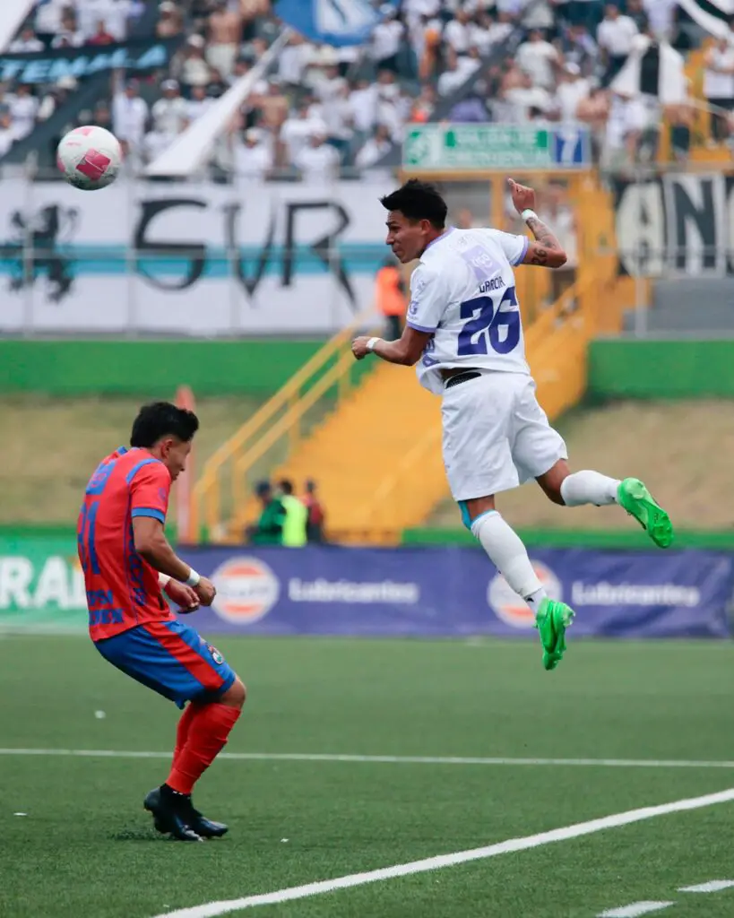 Clásico 333 Comunicaciones vs Municipal Clausura 2025