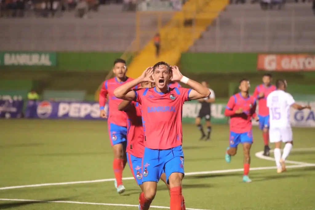 Clásico 333 Comunicaciones vs Municipal Clausura 2025
