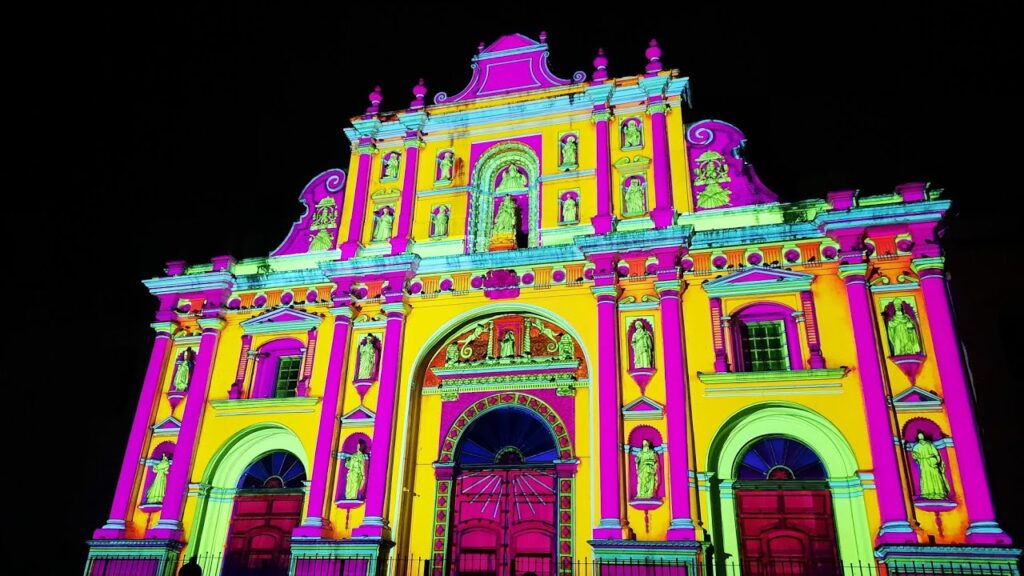 Festivalde la luz antigua guatemala 2025